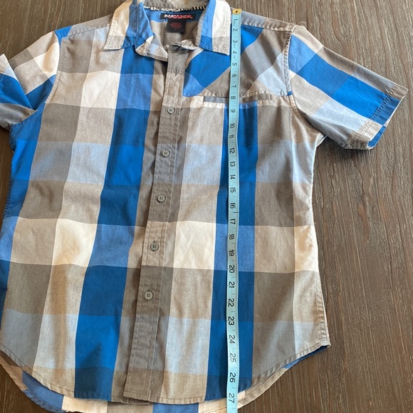 Tony Hawk men’s button down shirt in plaid. - Picture 7 of 8